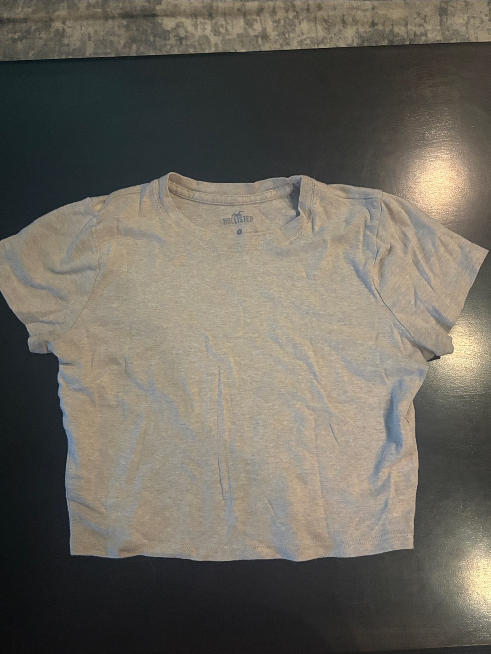 Hollister Light Heather Gray Crop Tee